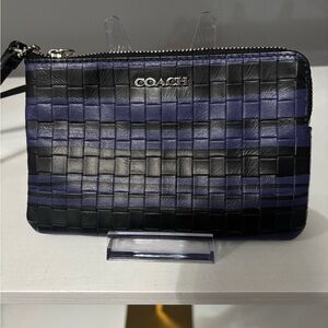 Coach Bleeker Woven Wristlet